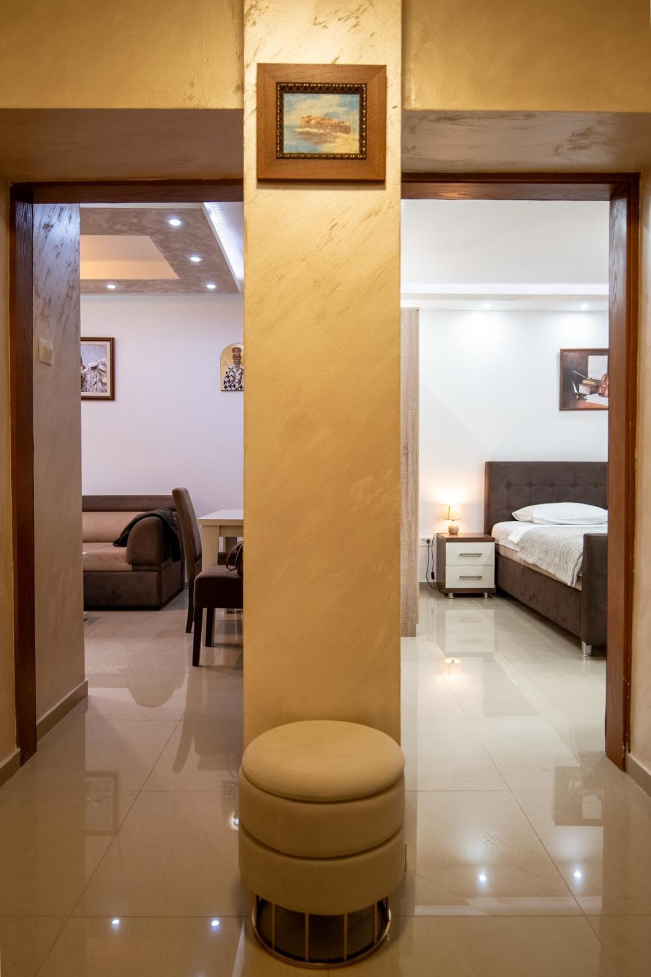 Milica Mica Apartment *